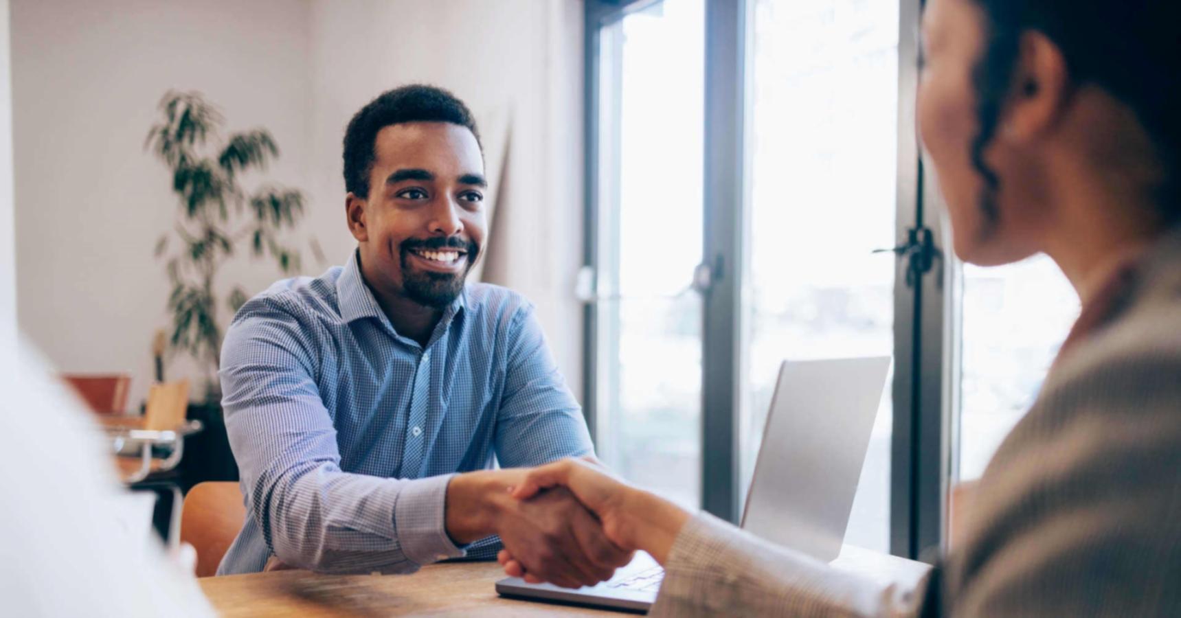 Περιβάλλον εκπαιδευτικής πλατφόρμας με διάρθρωση περιεχομένου και εργαλεία πλοήγησης